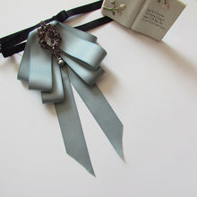 Load image into Gallery viewer, Men's Bow Tie