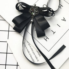 Load image into Gallery viewer, Men's Bow Tie