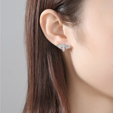 Load image into Gallery viewer, Women's Bee Stud Earrings