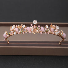 Load image into Gallery viewer, Women's Crown Baroque Headpiece