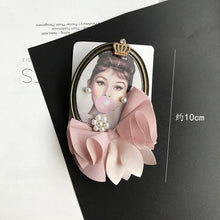Load image into Gallery viewer, Women's Designer Brooches