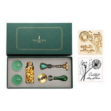 Load image into Gallery viewer, Vintage Detachable Spoon Stamp Set Box