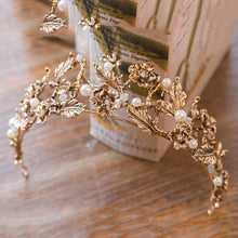 Load image into Gallery viewer, Women's Vintage Baroque Gold Pearl Leaf Tiara