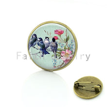 Load image into Gallery viewer, Women&#39;s Bird Vintage Brooch
