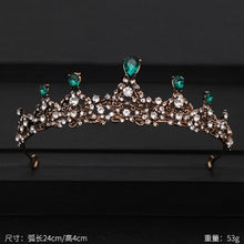 Load image into Gallery viewer, Women&#39;s Vintage Baroque Queen Crown
