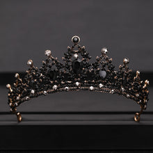 Load image into Gallery viewer, Women&#39;s Vintage Baroque Queen Crown
