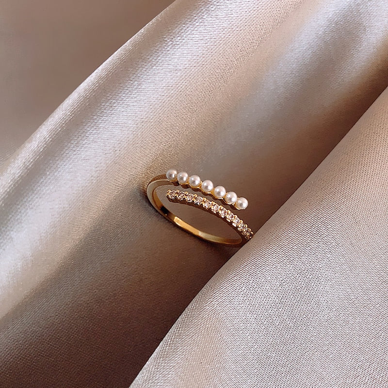 Women's Metal Pearl Ring