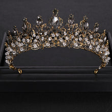 Load image into Gallery viewer, Women&#39;s Vintage Baroque Queen Crown
