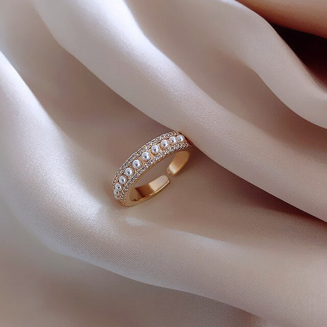 Pearl Opening Index Ring