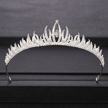 Load image into Gallery viewer, Women&#39;s Crown Baroque Headpiece
