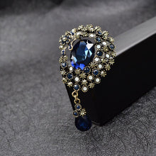 Load image into Gallery viewer, CINDY XIANG Vintage Large Crystal Water-drop Brooches For Women Autumn Fashion Brooch Pin Flower Pattern 4 Colors Available
