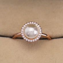 Load image into Gallery viewer, Women&#39;s Classic Simulated Pearl Ring
