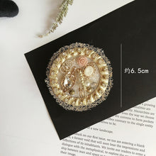 Load image into Gallery viewer, Women&#39;s Designer Brooches
