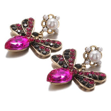 Load image into Gallery viewer, Women&#39;s  Rhinestone Bee Luxury Earring
