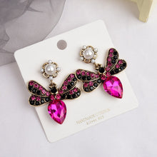 Load image into Gallery viewer, Women&#39;s  Rhinestone Bee Luxury Earring
