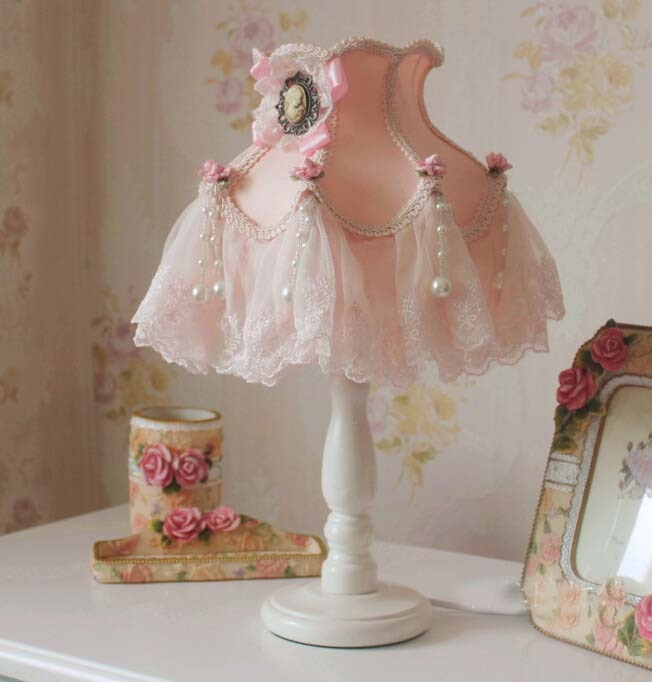 Europe garden  lace fabric princess bedroom adjustable table lamp  7 inches