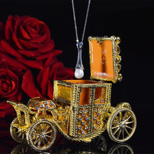 Load image into Gallery viewer, Handicraft Vintage Carriage
