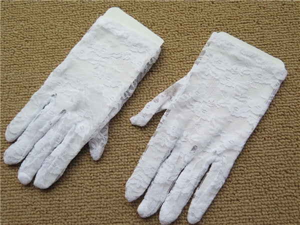 Women's Vintage Lace Gloves